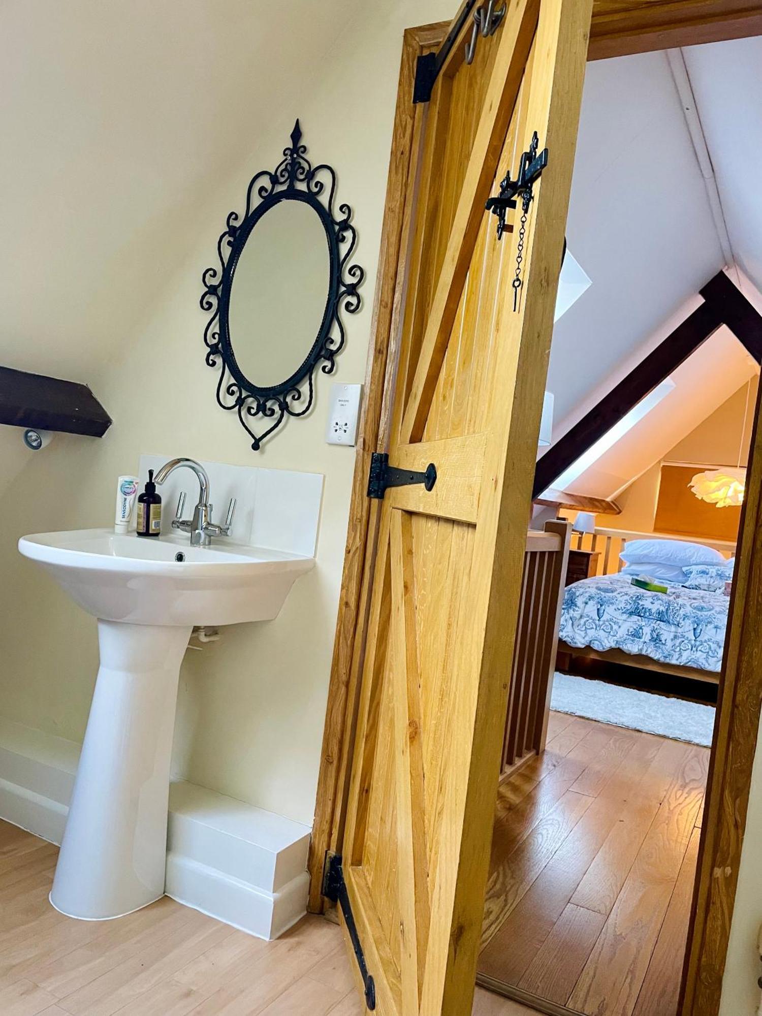 Guest House Gem In Wickhamford, Near Broadway Badsey 外观 照片